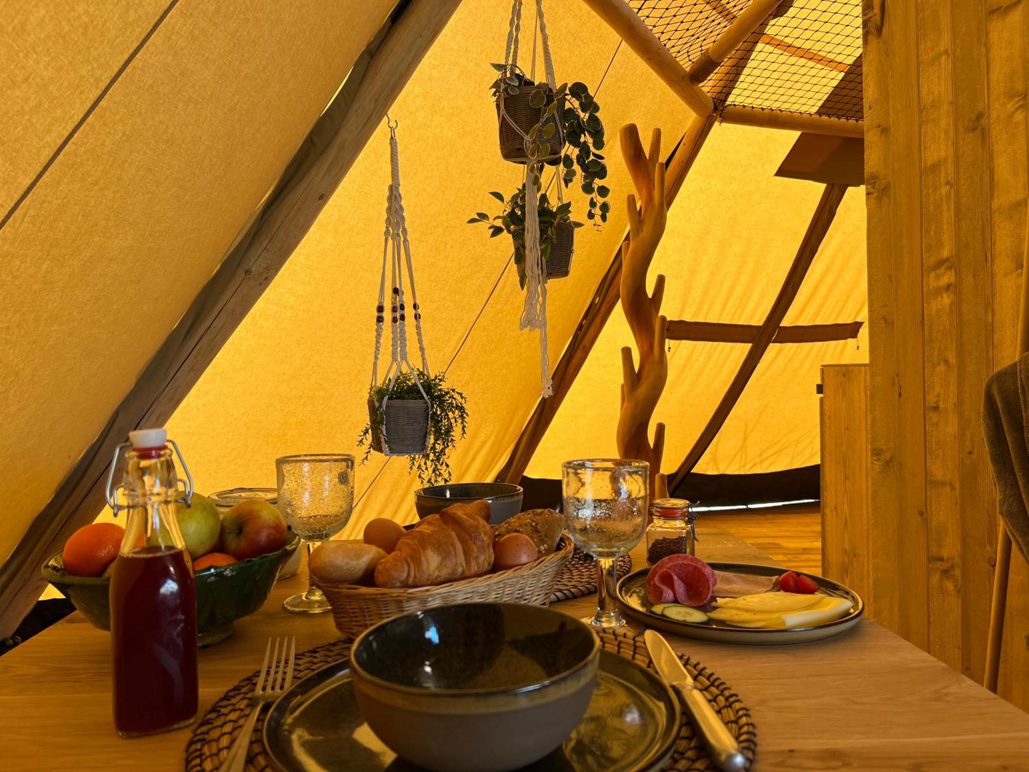 Bed and Breakfast In De Hei Mariahout Экстерьер фото